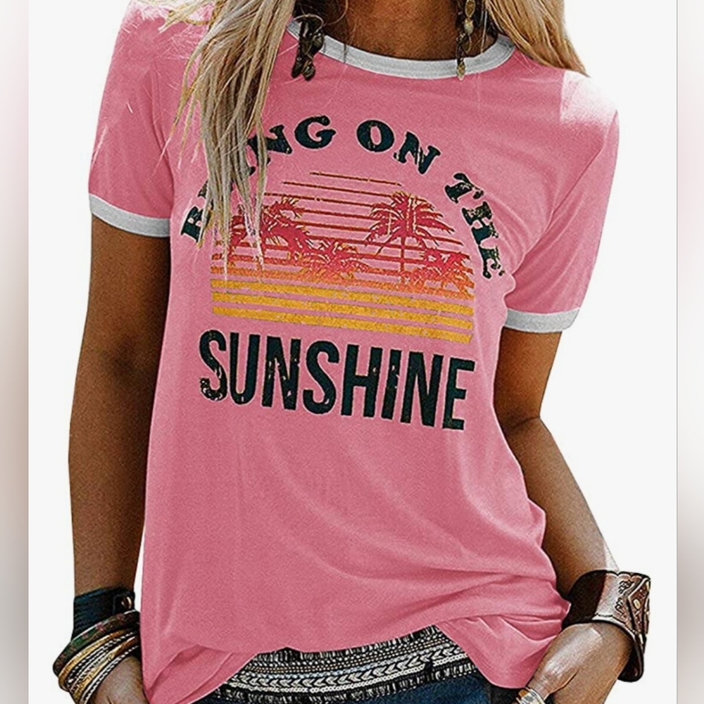 Women's graphic t-shirt